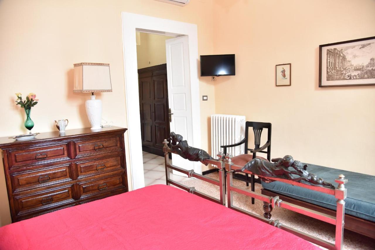 Rosaria Suite & Rooms Lecce Dış mekan fotoğraf